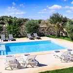 Masseria Specchia Willa